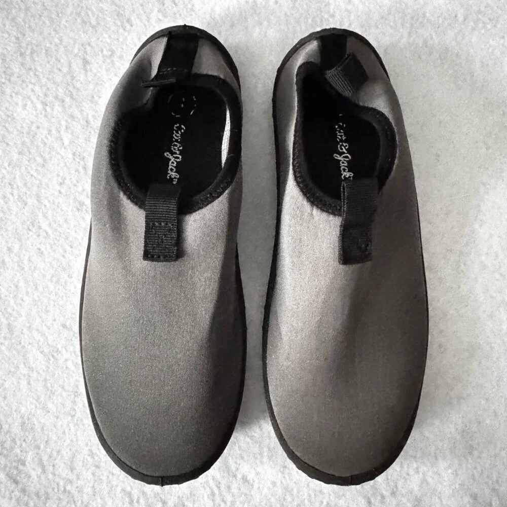 Cat & Jack Unisex Easy Slip On Water Shoes.